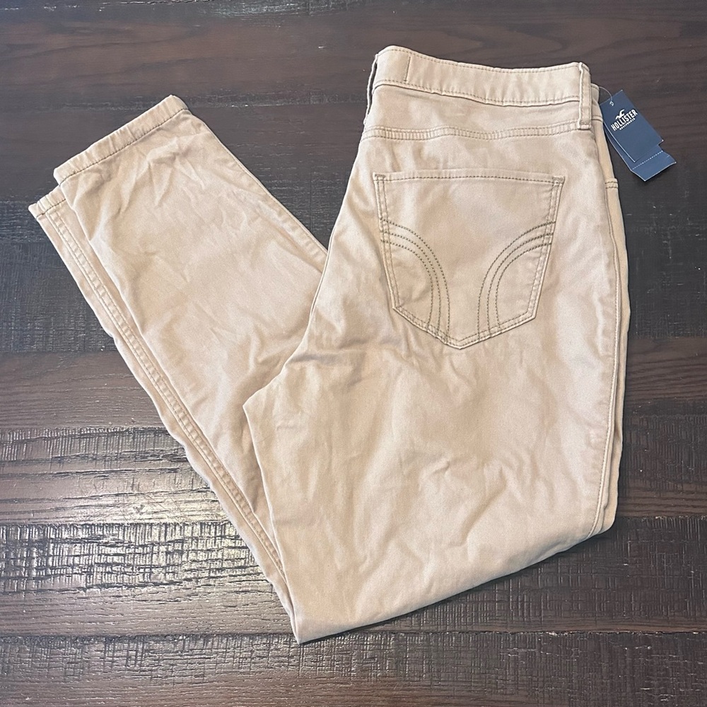 Hollister Women's Curvy High-Rise Super Skinny Khaki Wash Size 31 X 29 13R NWT